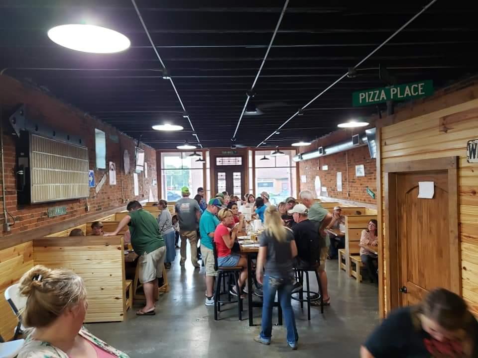 Grand Avenue Pizza